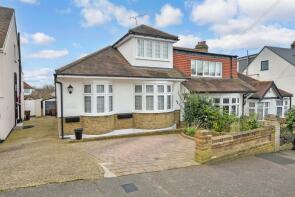 20, Sunset Avenue, London E4 7LW
