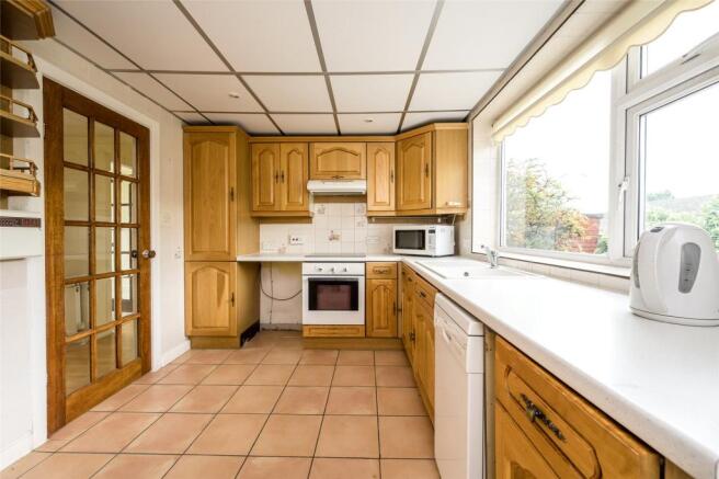Kitchen Image 2