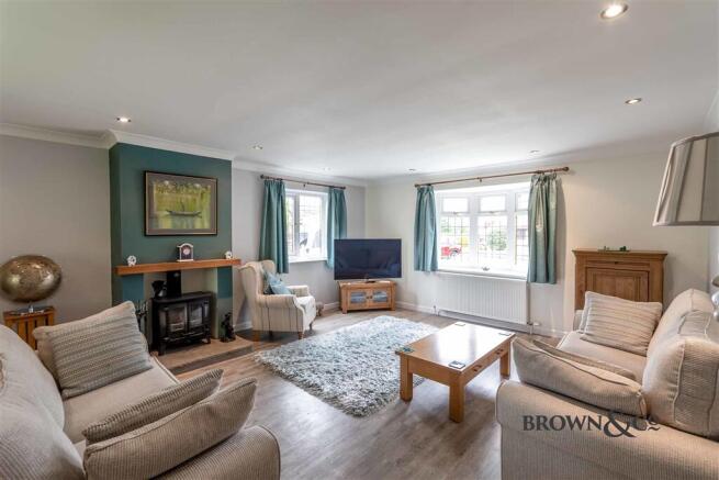 10 Glebe Close, North Wheatley, Retford, Nottinghamshire DN22 9EB photo 2