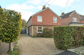 32, Yew Tree Road, Witley, Godalming GU8 5RH