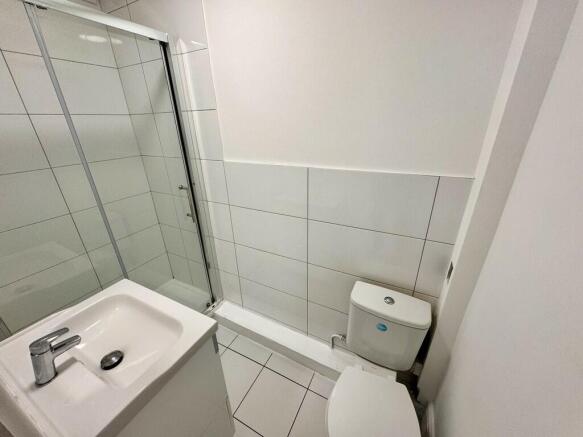 46 Church Road - ...