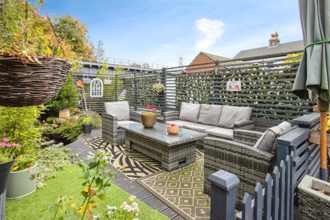 2 bed Terraced for sale Image 11