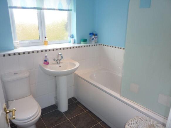 Photo 10