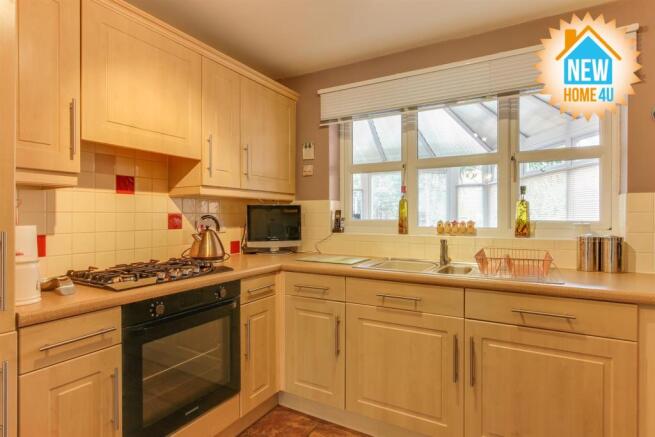 KITCHEN: