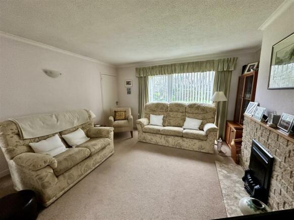 Sitting Room: