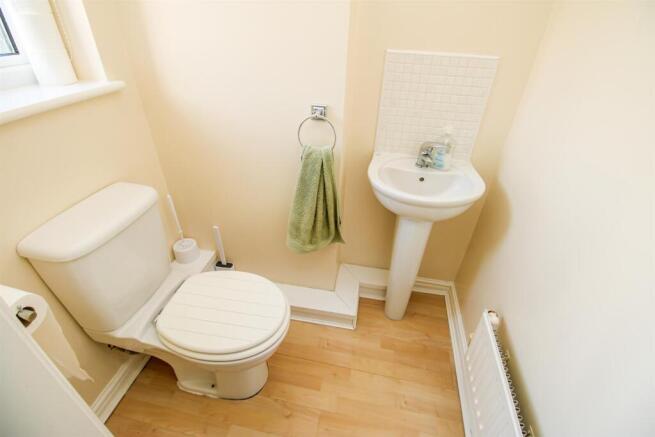 2 bed Town House for sale Image 5