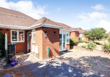 Pyrford Mews, Lymington, Hampshire, SO41