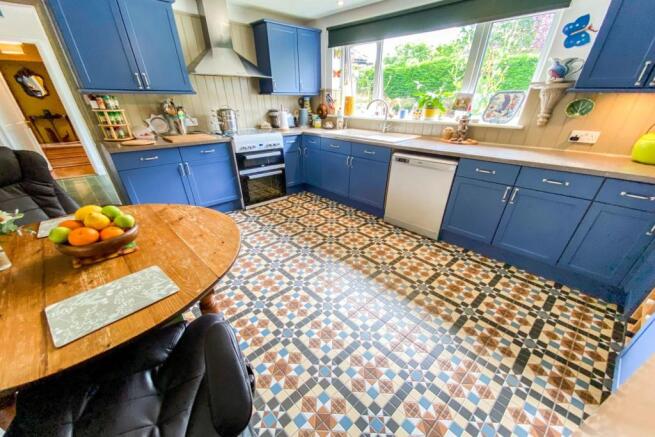 Kitchen/Breakfast