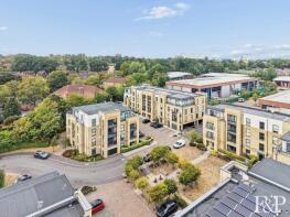 26, Sterling Square, Broad Lane, Bracknell RG12 9TB