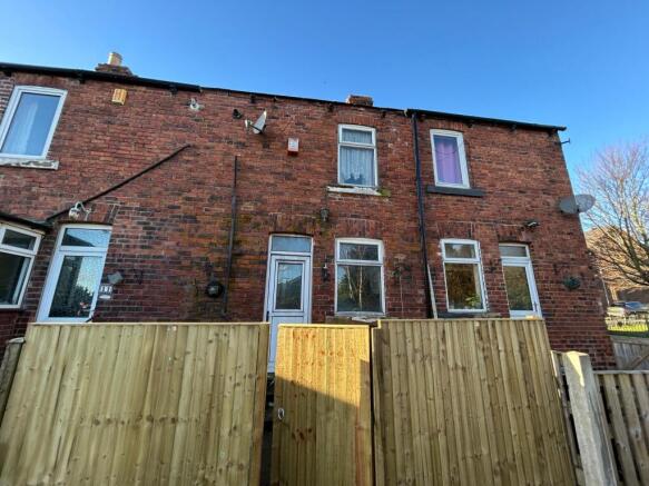 2 bed Terraced for sale Image 5