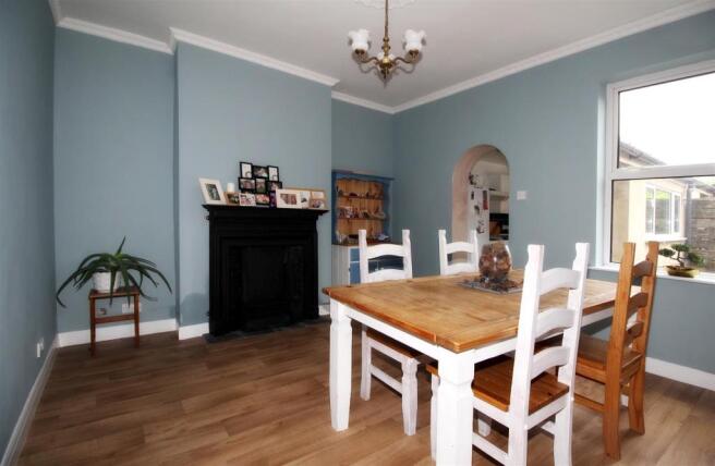 34008_Victoria Road.