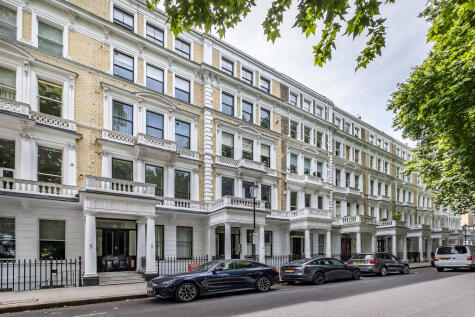 Courtfield Gardens, London, SW5