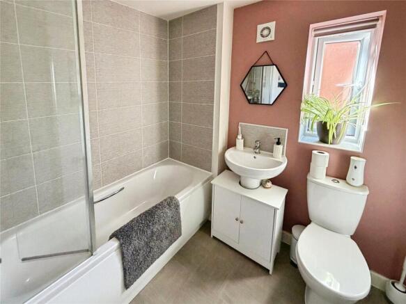 Bathroom/Wc