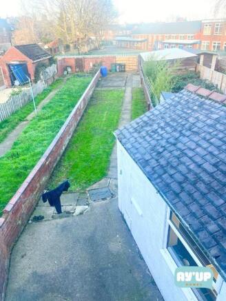 1 bed House Share to rent Image 11