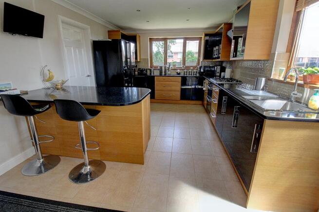Kitchen 1