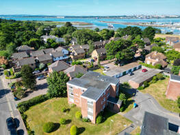 3, Newtown Court, Havelock Road, Warsash, Southampton SO31 9GS