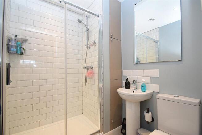 3 bed Terraced for sale Image 10