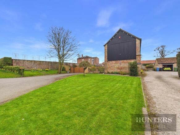 3 bed Semi-Detached for sale Image 7