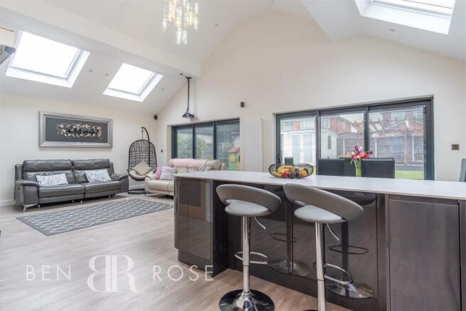 Lounge/Kitchen/Diner