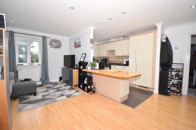11 Bathern Road photo 4