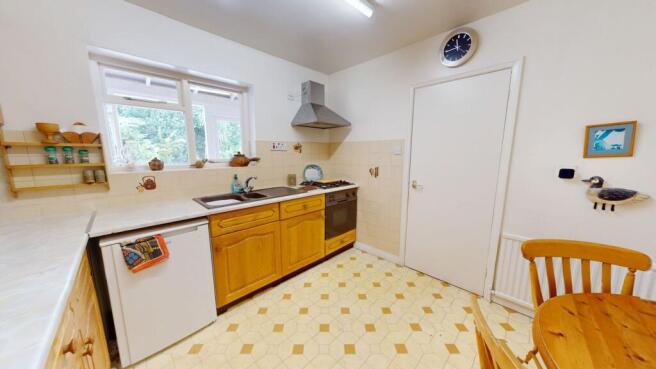 3 bed Detached for sale Image 6