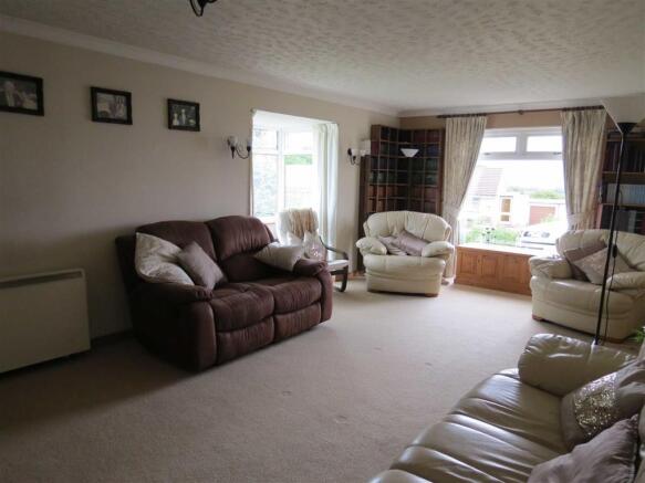 Lounge: