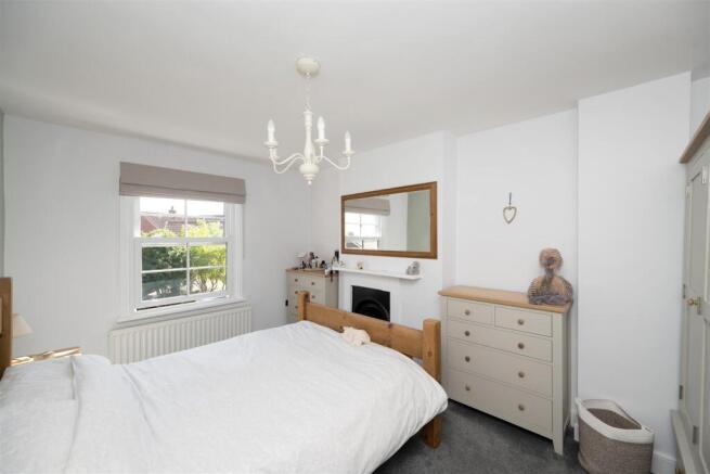 3 bed Detached for sale Image 6