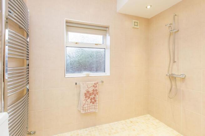 En Suite Shower Room