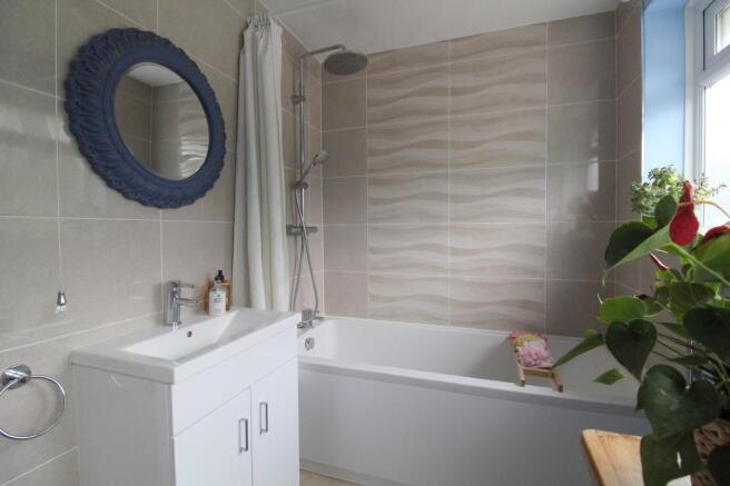 BATHROOM (Photo 2...