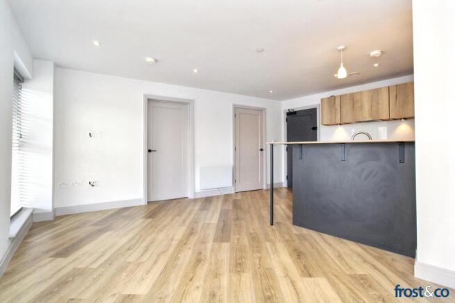 Lounge Kitchen