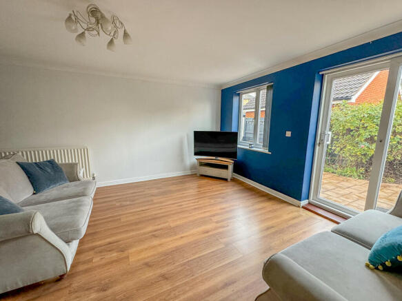 lounge 3