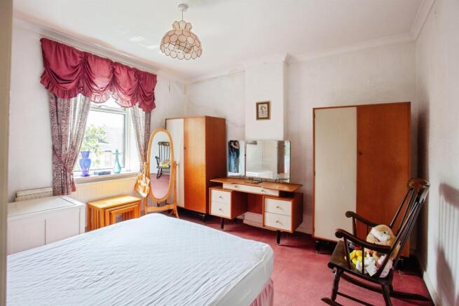 3 bed Semi-Detached for sale Image 9