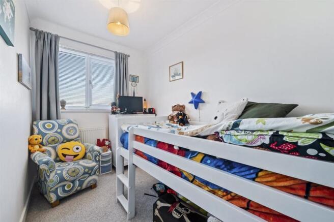 Bedroom 3: