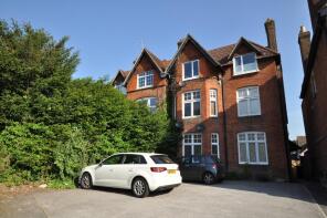 Flat 4, 37, Epsom Road, Guildford GU1 3LA