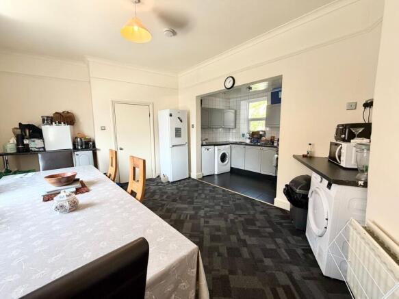 Kitchen diner