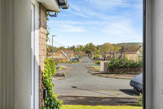 Wordsworth Road, Dursley, GL11 4QJ photo 4