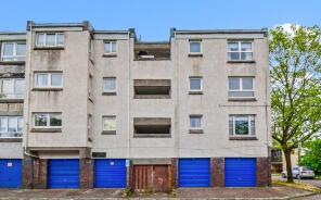 105, Smithyends, Village, Glasgow G67 2SJ