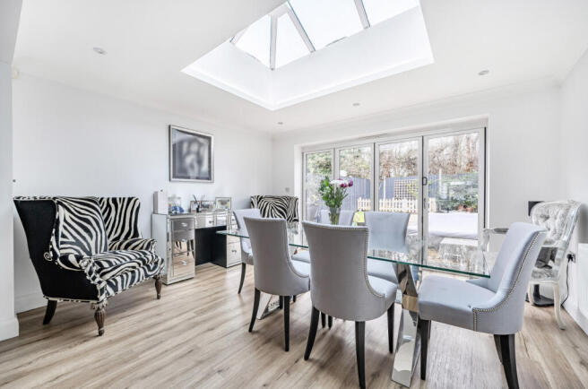 1406013-8-6980c6d...