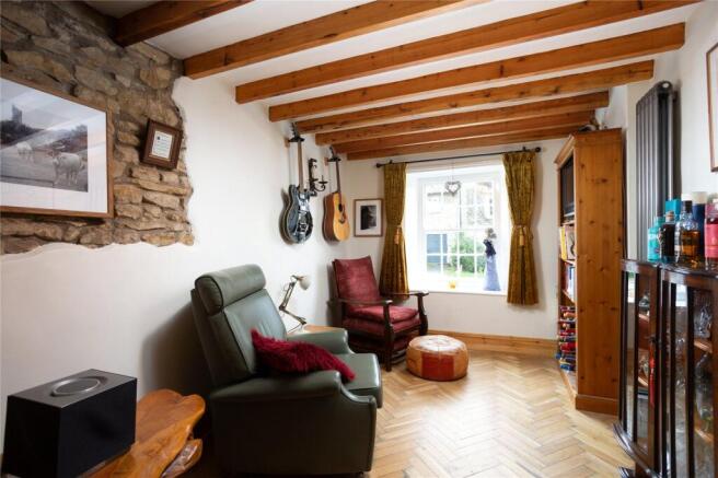 3 bed Semi-Detached for sale Image 5