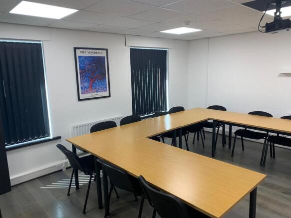 WhatsApp Image 2025-08-04 at 14.59.13 (2).jpeg