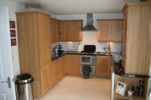 Fitted kitchen