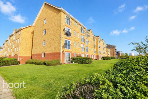 Coal Court, Grays