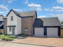 8, Loring Fields, Barnstaple EX32 0FB
