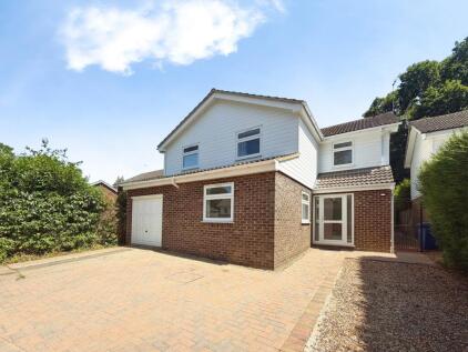 Sarum, Bracknell, Berkshire