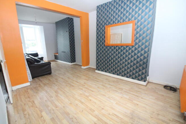 Lounge T202608271447.jpg