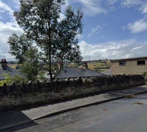 2 bed Terraced for sale Image 12