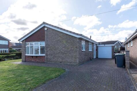 Canterbury Drive, Washingborough, Lincoln, Lincolnshire, LN4