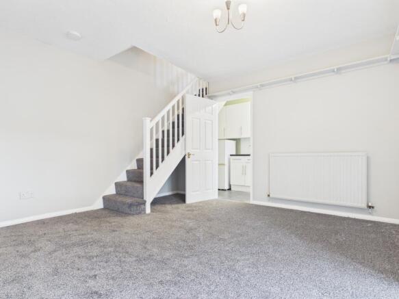 1 bed Semi-Detached to rent Image 4