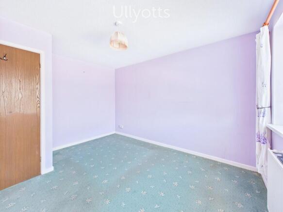 2 bed Semi-Detached Bungalow for sale Image 7