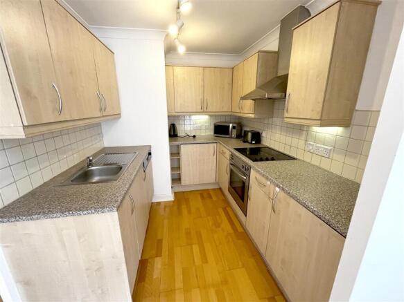 Kitchen.JPG